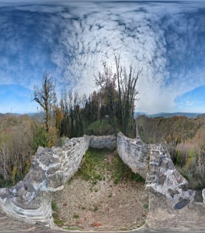 Randonnée du château du pic d'Oliferne et vue sur le Lac de Coiselet - Condes - 11