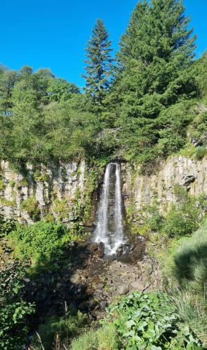 Het meer van Guery en de waterval van de Doden van Guery - Mont Dore - 108