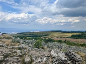 De waterval Saut du Gier en het mysterie rond het wrak van een vliegtuig - Le Bessat - 11
