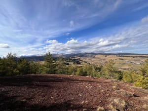Le puy de montenard et le point géodésique - Saulzet-le-Froid - 14