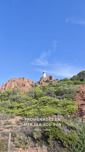 Cap Dramont en speel als Kuifje in De Zwarte Rotsen - Saint-Raphaël (Le Dramont) - 60