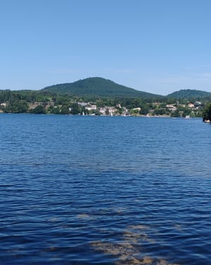 Belle boucle panoramique autour du Lac d'Aydat, par Pierre Longue - Aydat - 14