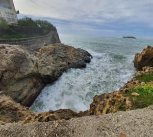 Bezoek Biarritz aan de kust en de prachtige rotsen - Biarritz - 11