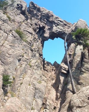 Trou de la Bombe : panorama grandiose sur les Aiguilles de Bavella - Quenza - 21