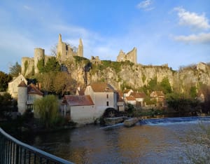 Charmes d'Angles-sur-l'Anglin, entre rivières, grottes et château - marie-christine - 2