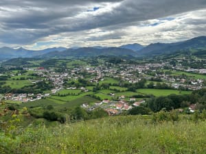S'envoler à Harxuria et contempler la cité médiévale - Ispoure - 23