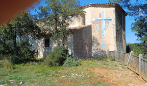 Le Trou des Fées, Notre Dame du Glaive et le Dolmen de la Gastée - Cabasse - 3