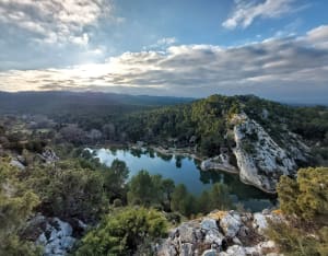 Rocher des Deux Trous, Mont Gaussier et Lac du Peiroou - Saint Rémy de Provence - 34