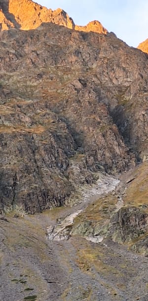 Refuge de l'Olan depuis La Chapelle-en-Valgaudémar - qing - 3