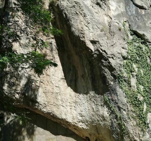 Balade du camping des grottes à la Grotte de la vache - Alliat - 2