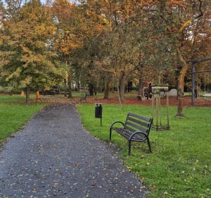 Spacer przez park do okoła ogródków działkowych - Daria - 2