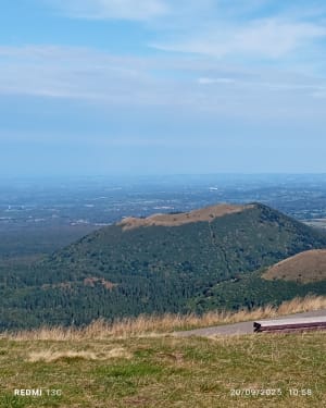 Méditation au sommet du Puy de Dôme et visite archéologique - Orcines - 9