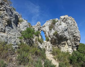 Petite arche et rive droite du Gardon - Chris - 11