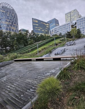 Ontsnap van het Île de la Jatte naar het Île de Puteaux via La Défense - Hugues - 3