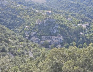 Rochecolombe, son ambiance médiévale et sa cascade - Rochecolombe - 2