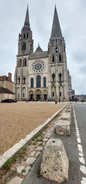 Chartres et splendeur de la Cathédrale Notre-Dame - Victoire - 4