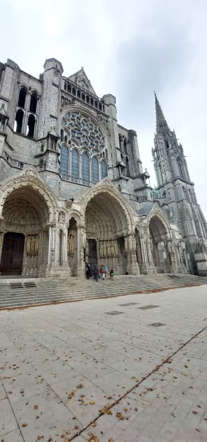 Chartres et splendeur de la Cathédrale Notre-Dame - Victoire - 3