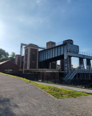 Ascenseur à bateau sur le Canal de Neufossé - Laetitia - 3