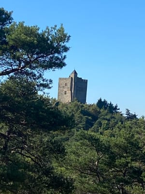 Barcelonne et balade dans les couloirs du temps - K - 2