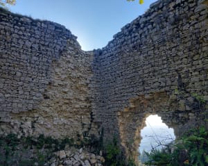 Sur les hauteurs d'Ayn et ruines du château de Montbel - Sebastien - 5