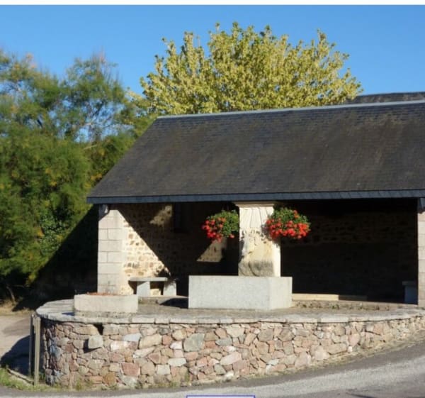 Autour de Villeneuve - Sainte-Magnance - 1