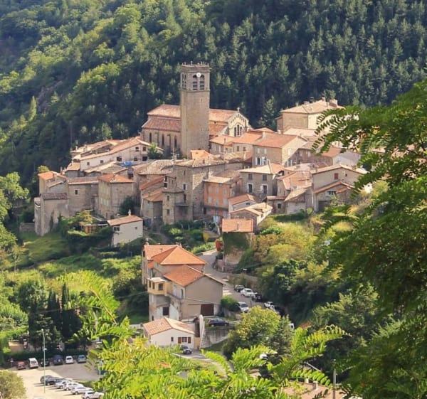 Tour entre Saint-Privat et Mézilhac - Saint-Privat - 1