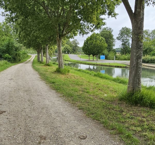 Les champs près du chemin de fer à Varreddes - Varreddes - 1
