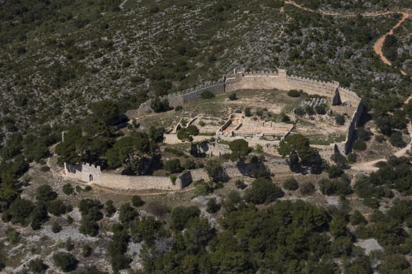 Randonnée du Castellas de Montpeyroux et riche patrimoine - Montpeyroux - 1