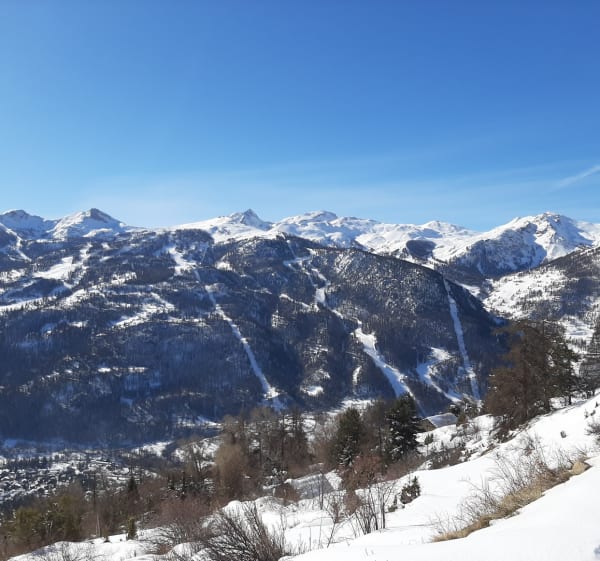 De Puys de la Salle en hun onbelemmerde uitzichten - La Salle-les-Alpes - 1