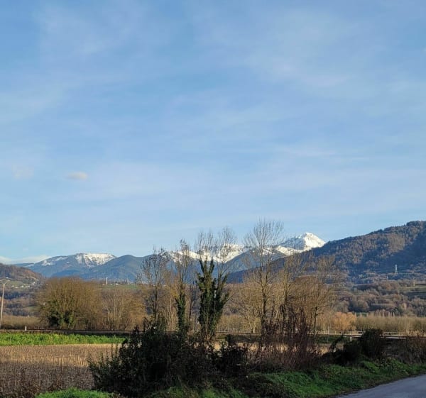 Vignes, montagne et 3 lacs a la frontiere Savoie Isere. - Jpk - 1