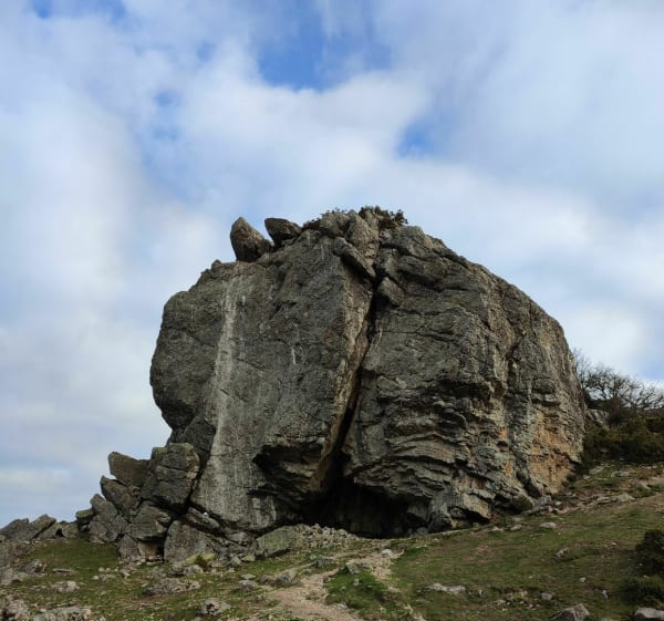 Pic du Mondarain et crêtes jusqu'au Gorospil - Espelette - 1