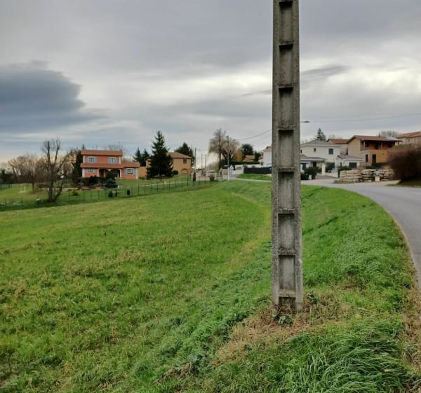 Flassieu et le centre-ville par l'église - Chaponnay - 1