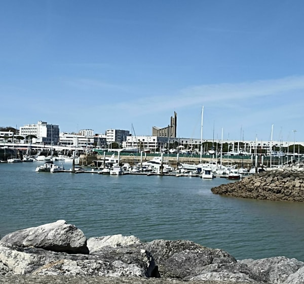 Royan Soulac sur Mer en Bac et VTc - Royan - 1