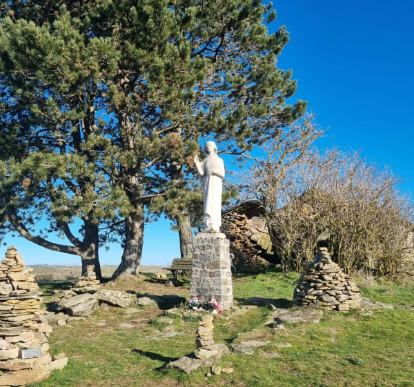 Vierge du lac Pareloup - Salles-Curan - 1