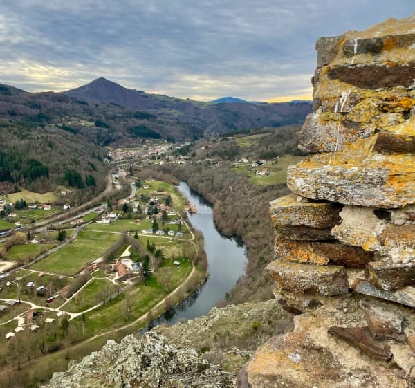 Château d’Artias par le sentier de Vousse longeant la Loire. - Retournac - 1
