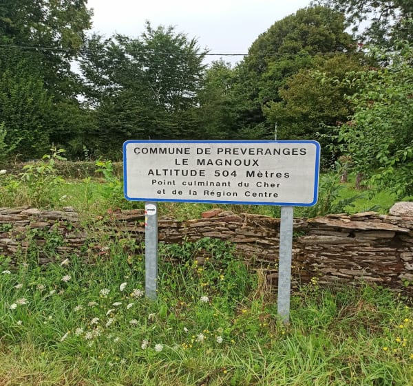 Point culminant du Cher - Préveranges - 1