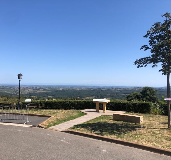 Pouilly - Theizé - Le Bois-d’Oingt - Châtillon-d’Azergues - Porte des Pierres Dorées - 1