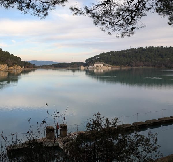 Tête du loup, et Bassin de St-Christophe - Rognes - 1