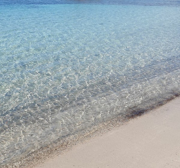 La Tonnara, et Baie de Stagnolu, le long de la mer - Bonifacio - 1