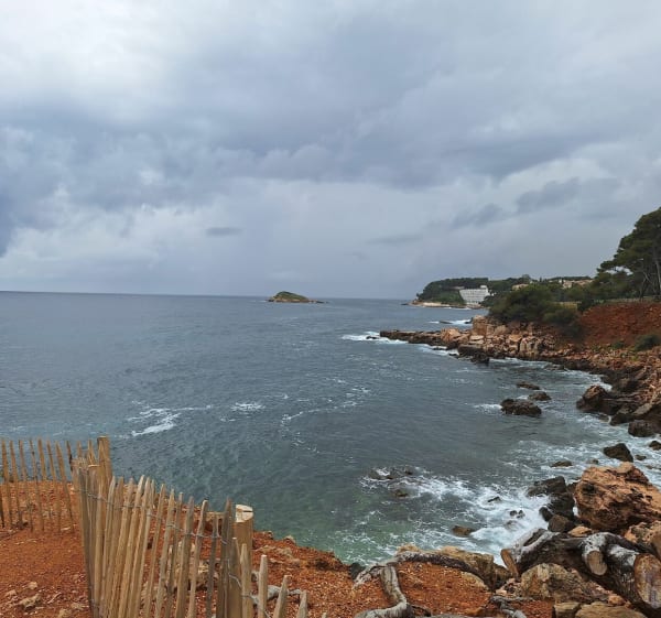 Partie sentier du littoral côté Bandol - Bandol - 1