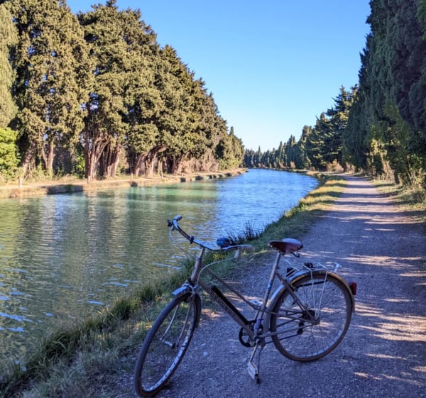Entre vignes et canal jusqu'au domaine de Bayssan - Béziers - 1