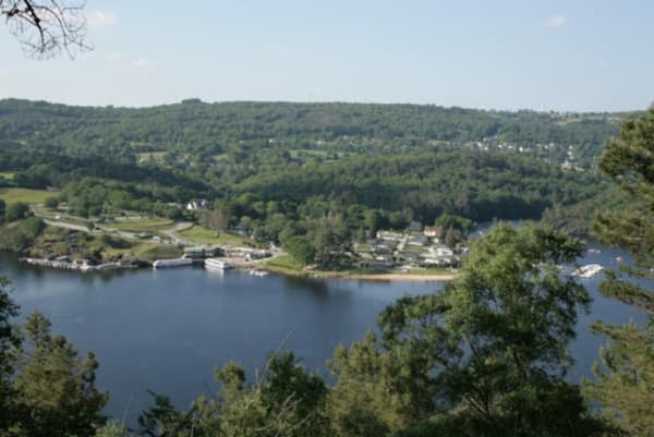 Lac de Guerlédan et son havre de paix entre forêt et lac - Saint-Aignan - 1