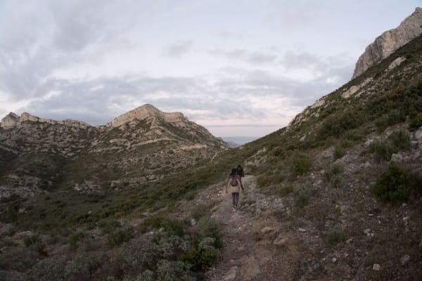 Virée sur le toit des Alpilles et perspective vers l'azur - Eyguières - 1