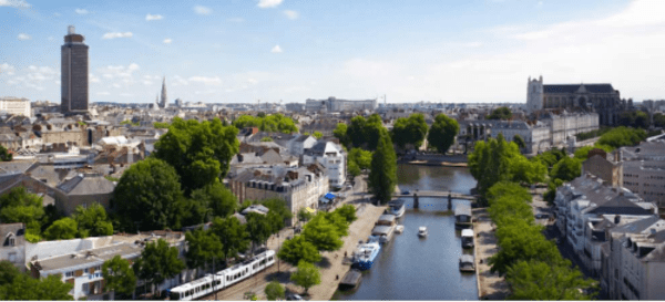 Tourisme dans les rues de Nantes et riche histoire - Nantes - 1