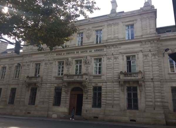 Bordeaux et bond dans le passé pour mieux vivre le présent - Bordeaux - 1