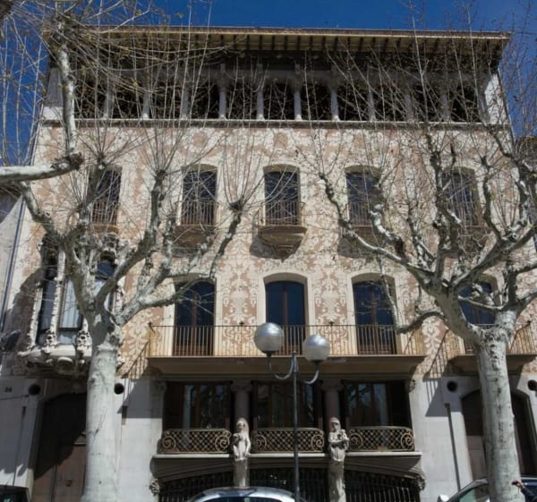 Randonnée urbaine à Olot : Exploration du patrimoine et des points d'intérêt - Olot - 1