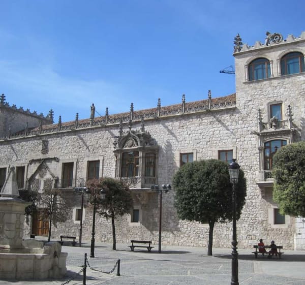 Randonnée urbaine à Burgos: Découvrez le patrimoine de Castilla y León - Burgos - 1