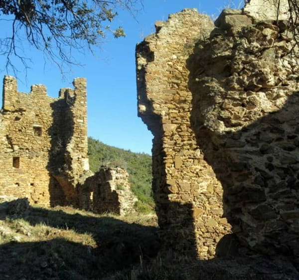 Randonnée à Vall-llobrega : Découverte du patrimoine catalan au départ de Celler Can Sais - Vall-llobrega - 1