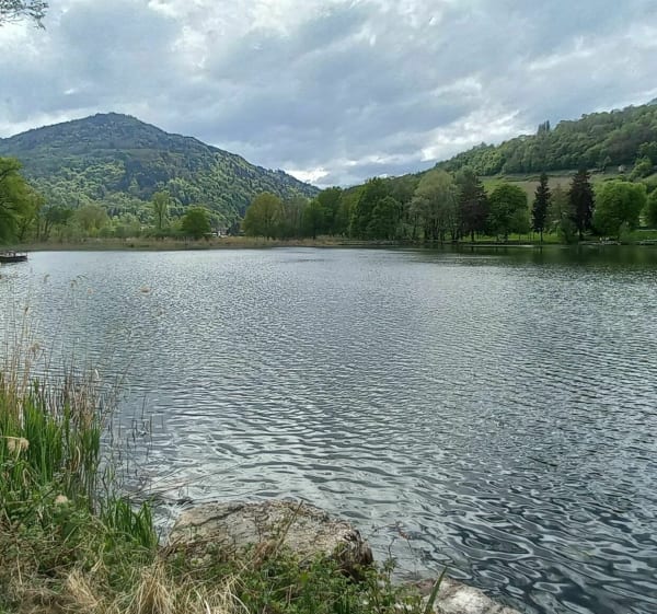 Chapelle Sainte Marguerite et lac Saint Clair - Charline - 1