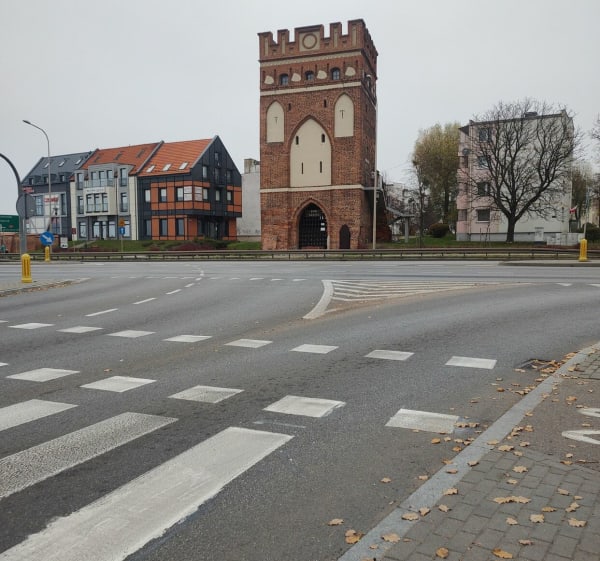 Dwa mosty i zamek - Anna - 1